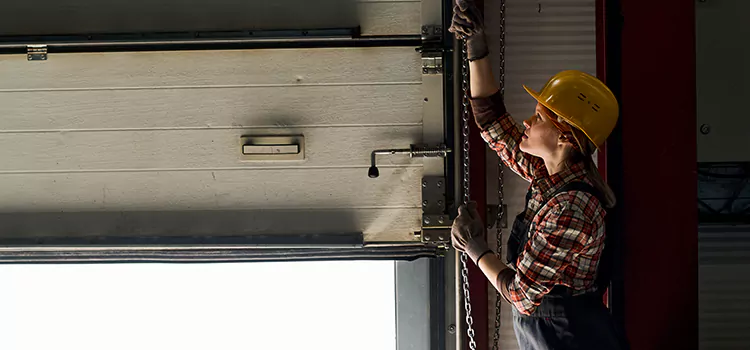 Addressing Common Garage Door Stoppage Issues in Kent, OH